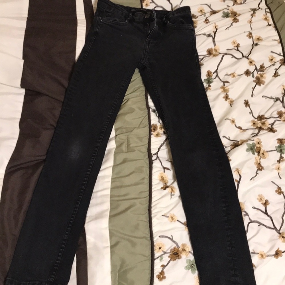 **CUTE** Zara Denim Jeans